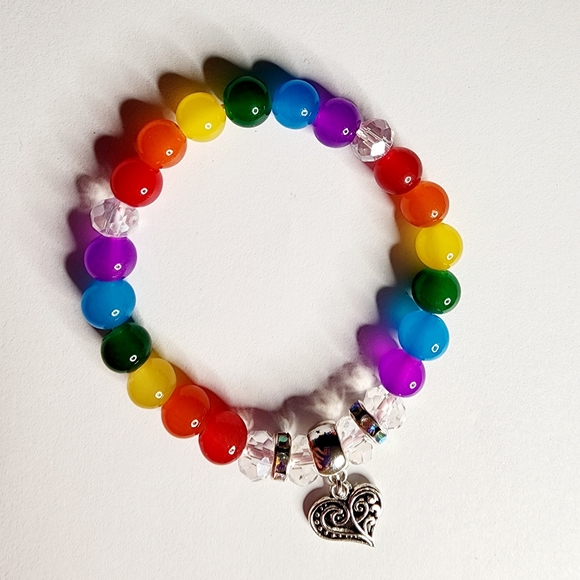 Rainbow LGBTQ Pride Colorful Crystal Beaded Stretch Bracelet Silver Heart Charm - Picture 4 of 5